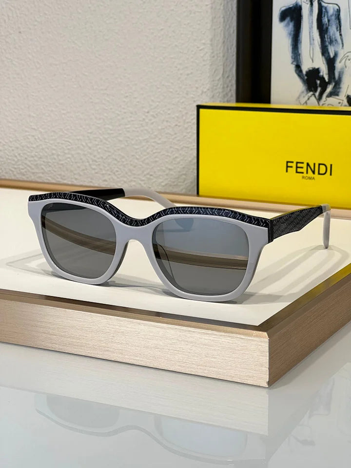 Fendi FE 40077I Men's Sunglasses