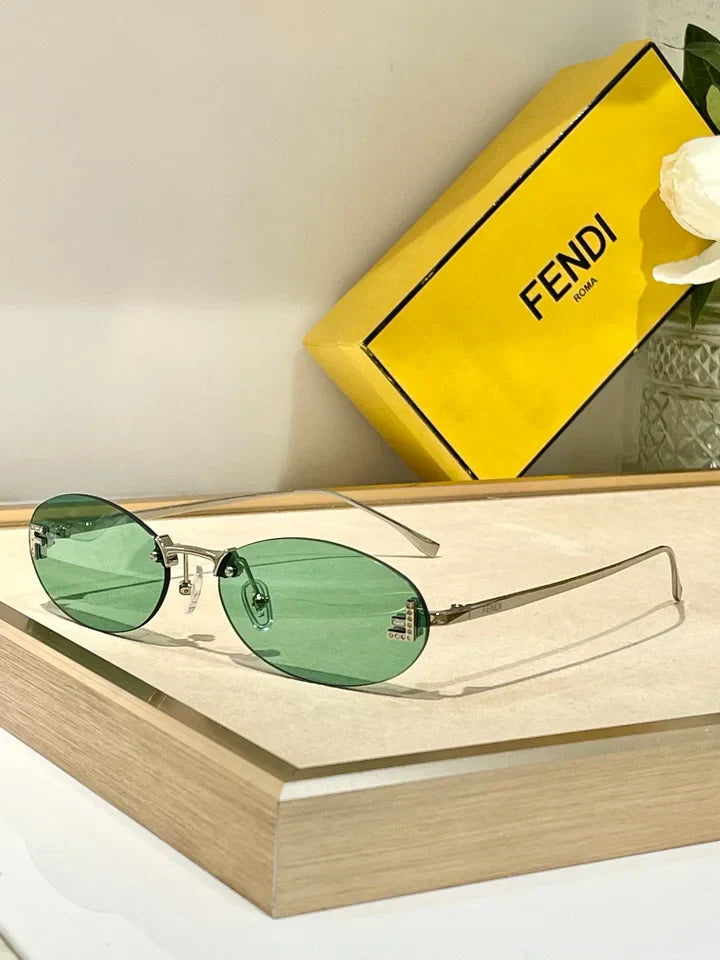 Fendi First FE4075US sunglasses in metal oval shape Women's