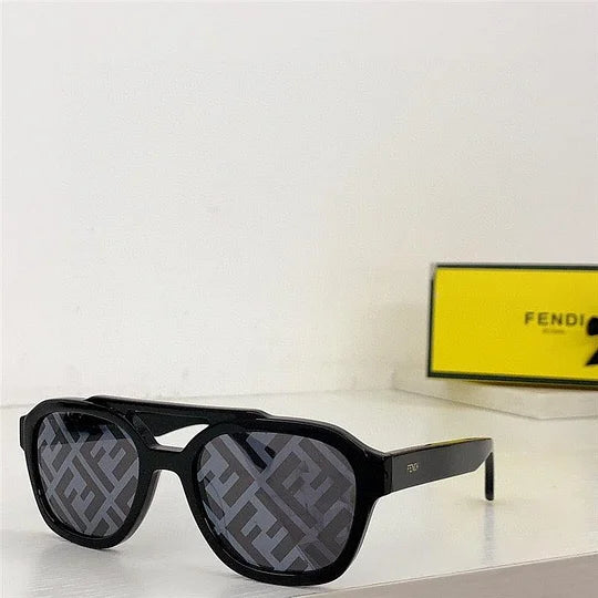 Fendi FE40076 Unisex Sunglasses
