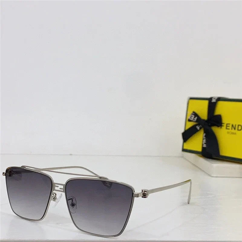 FENDI Baguette FE 40110 U 84C Sunglasses Women's