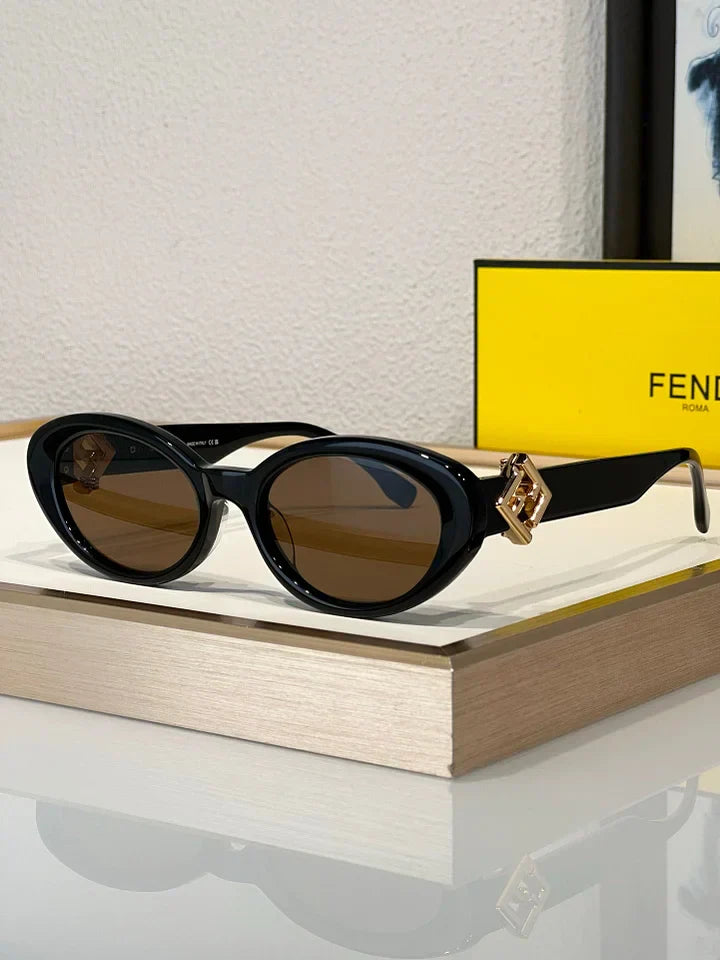 FENDI FF Logo Fendi Diamond Black Acetate Oval Sunglasse