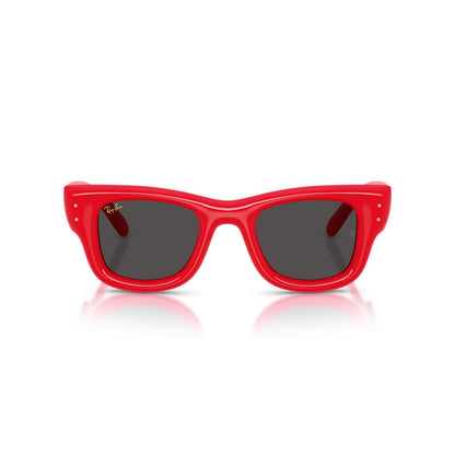 Ray-Ban RB 4940 Wayfarer Puffer 683187 Rosso | Occhiale Da Sole Unisex