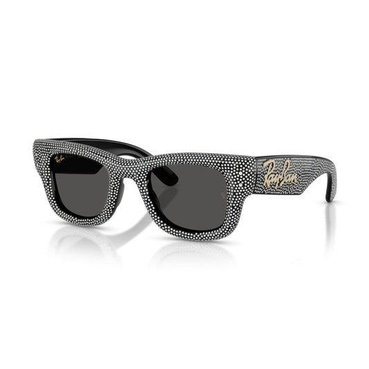 Ray-Ban RB 4940BP Wayfarer Puffer 686587 Pavé Nero E Strass | Occhiale Da Sole Unisex
