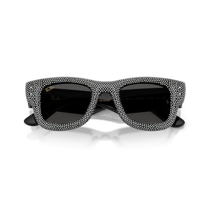 Ray-Ban RB 4940BP Wayfarer Puffer 686587 Pavé Nero E Strass | Occhiale Da Sole Unisex